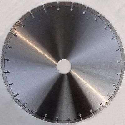 Segmento 32 del centro 2.8mm di Diamond Blade 450mm della pietra della cava del granito